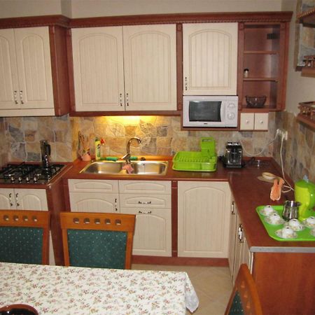 Szegfu Apartman Βίλα Hajdúszoboszló Εξωτερικό φωτογραφία
