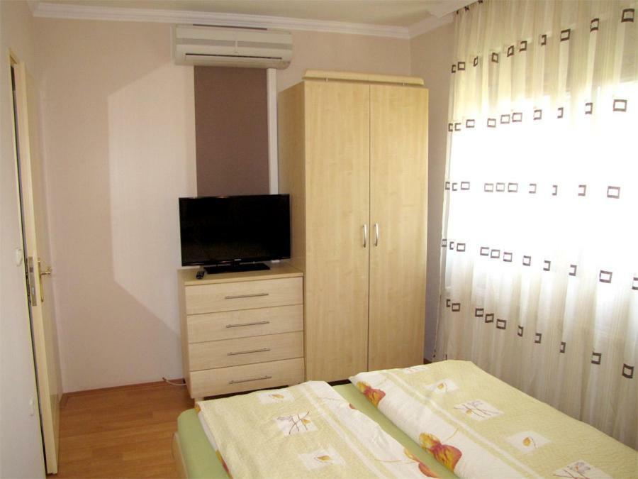 Szegfu Apartman Βίλα Hajdúszoboszló Εξωτερικό φωτογραφία