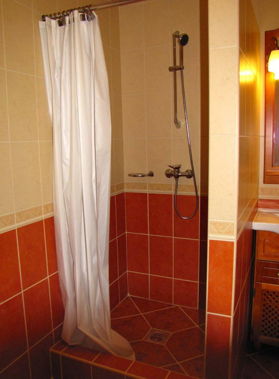 Szegfu Apartman Βίλα Hajdúszoboszló Εξωτερικό φωτογραφία