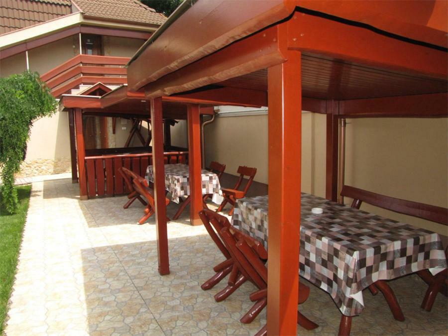 Szegfu Apartman Βίλα Hajdúszoboszló Εξωτερικό φωτογραφία